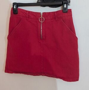 Sans Souci Red Mini Skirt with Zipper